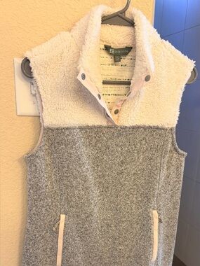 Title Nine Cream Sherpa Jacket with Pink Trim